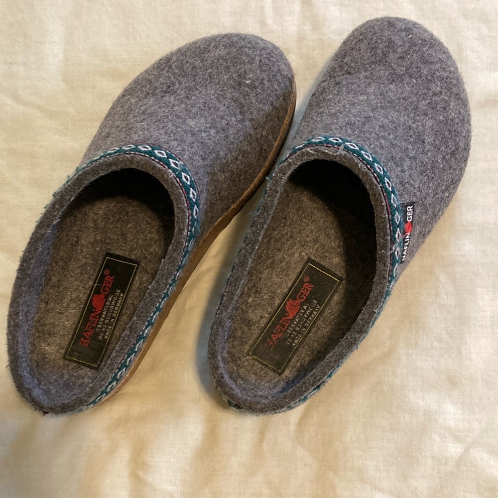 Haflinger Grizzly Gray Wool Clogs